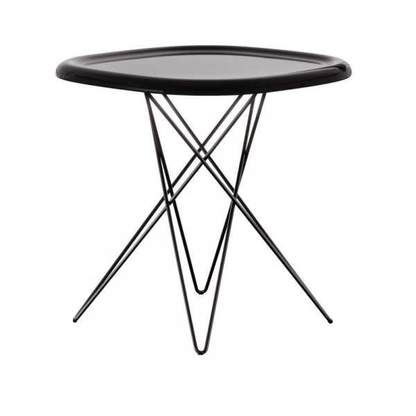 Magis Pizza Table