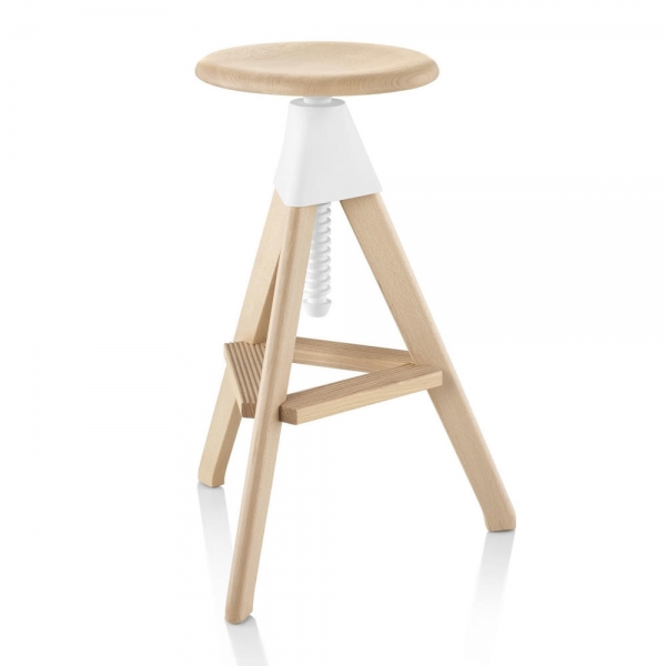Magis The Wild Bunch - Tom Swivel Bar Stool SD1850 p1